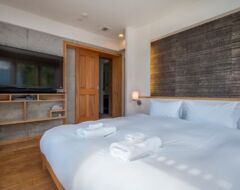 4 Bedrooms 3.5bathrooms