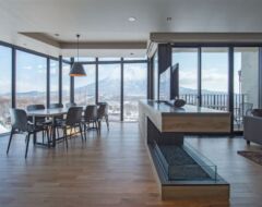 3 Bedrooms 3 bathrooms Premium Suite