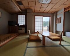 Japanese / Western Room
