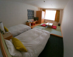 Jap / West  Room