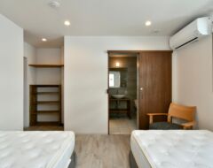 Twin Bedroom