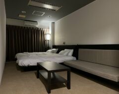 Contemporary Western Room
