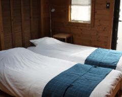 2 Bedroom Villa with log