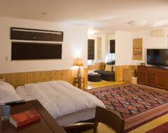 6 Bedroom Apartment