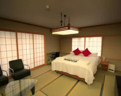 Diamond Suites