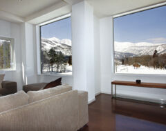4 Bedroom Apartment