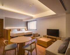 Standard Twin Room w/ North Alps View