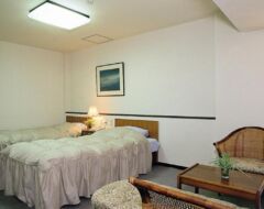 Western Twin Room