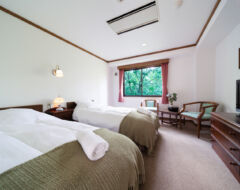 Standard Twin / Double Room