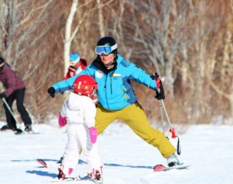 Shiga International Ski School